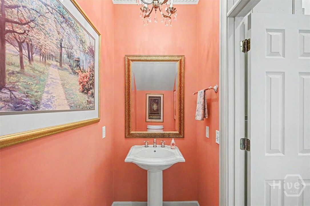 4781 L J Road Property Photo 14