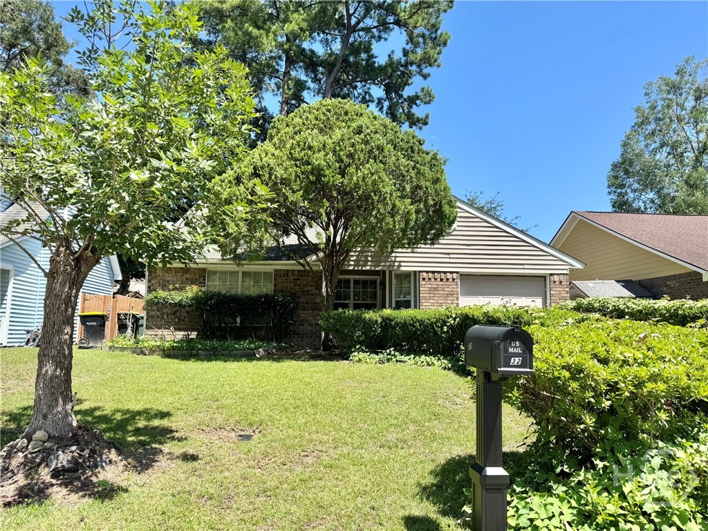 32 N Berwick Drive Property Photo 1