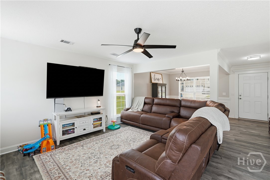 84 Autumn Rift Road Property Photo 2
