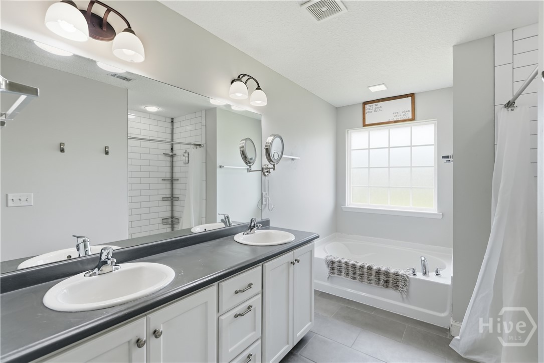 84 Autumn Rift Road Property Photo 19