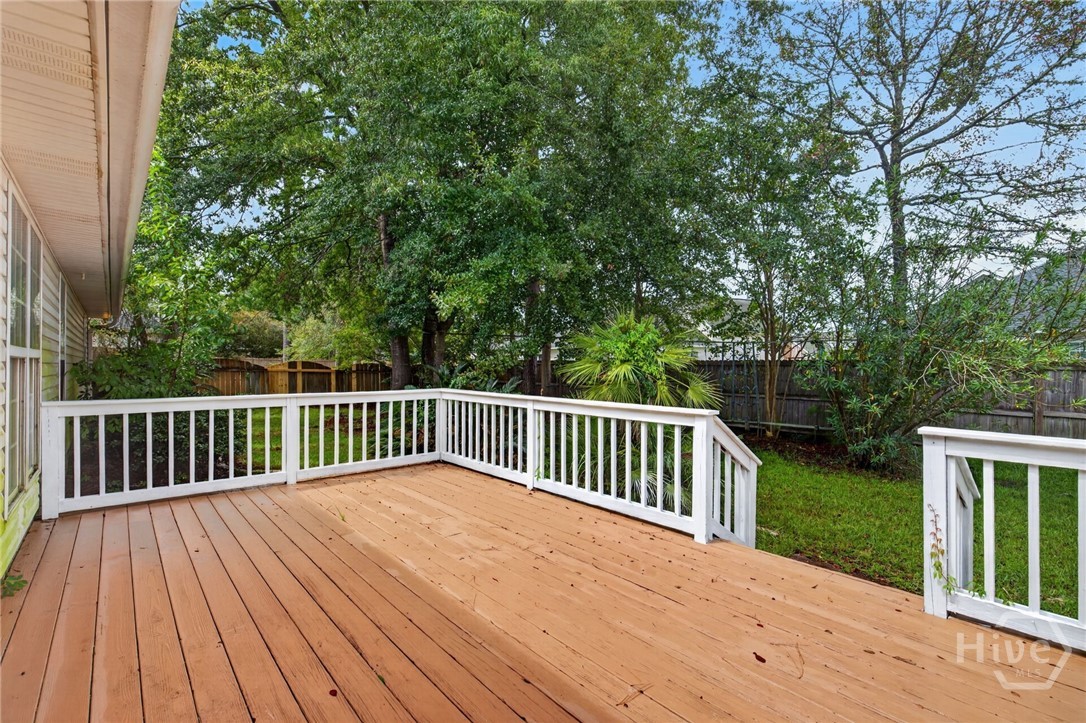 146 Steven Street Property Photo 37
