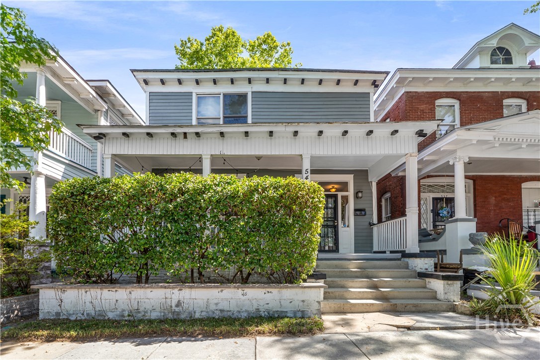 541 E Park Avenue Property Photo 1