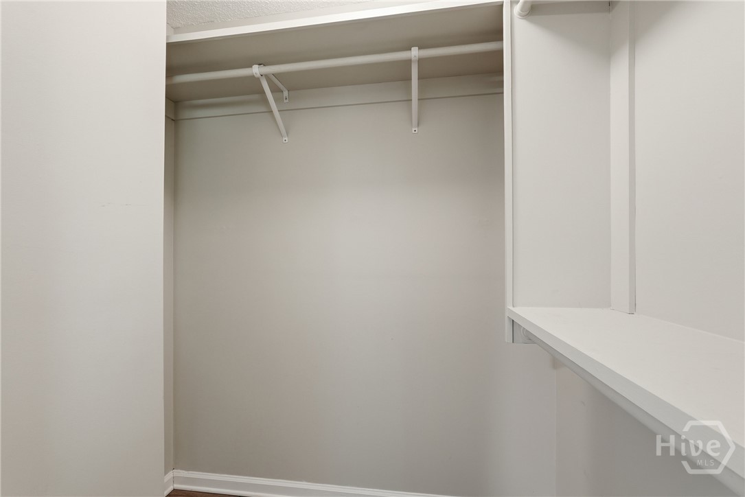 3302 Walden Park Drive Property Photo 23
