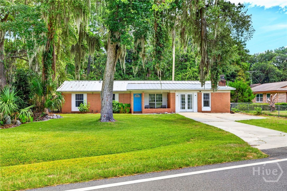 802 Walthour Road Property Photo 1