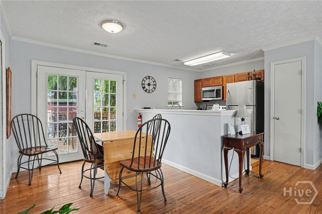 111 Crossover Lane Property Photo 11