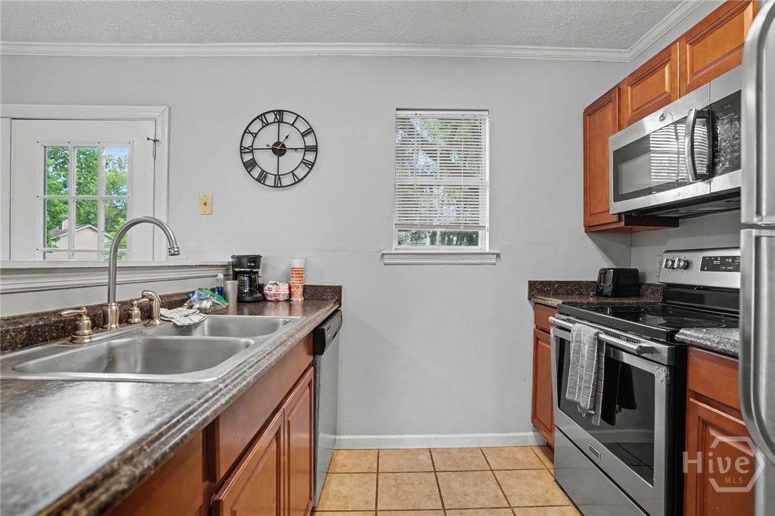 111 Crossover Lane Property Photo 13