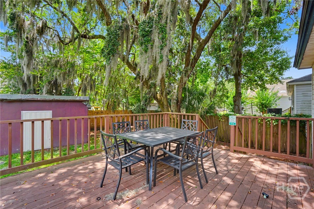 111 Crossover Lane Property Photo 20