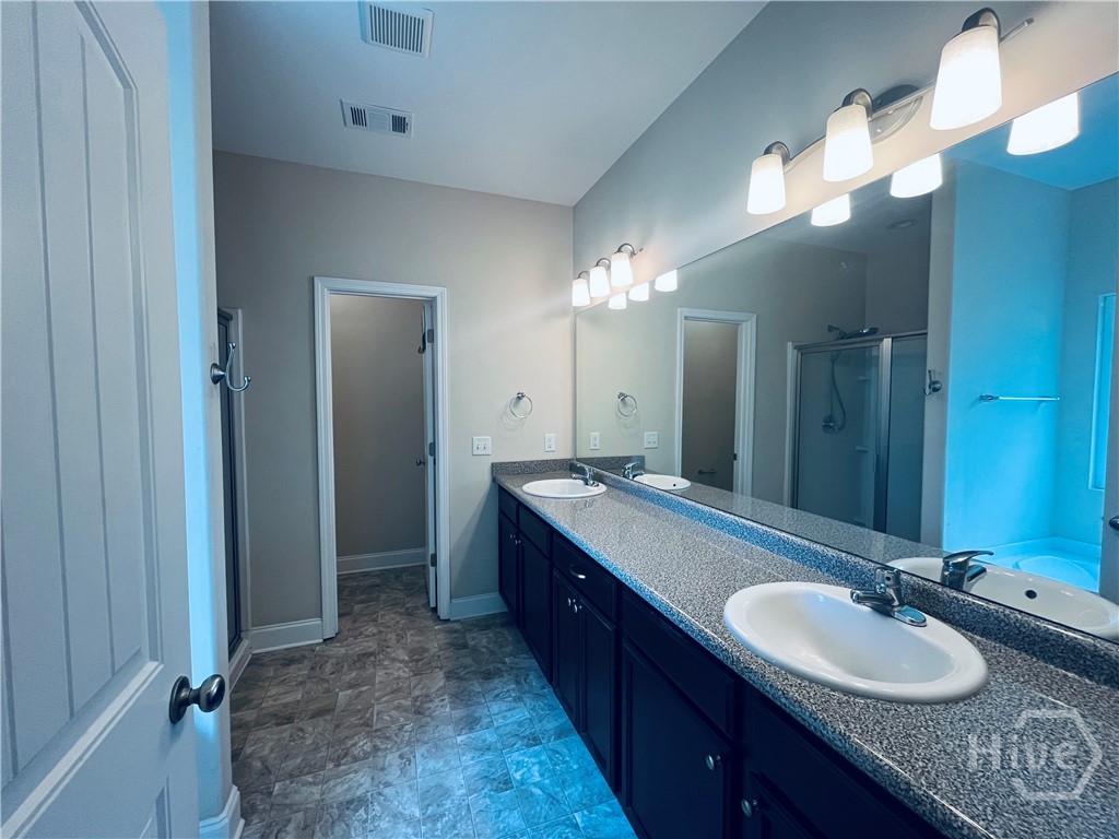 120 Lynwood Lane Property Photo 13