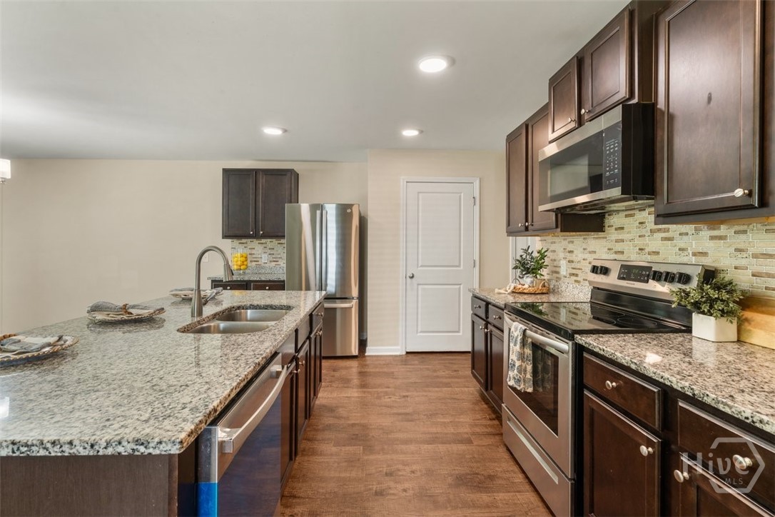 223 Bellflower Circle Property Photo 8