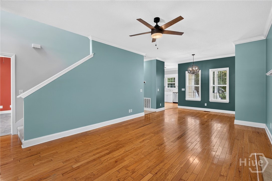 19 Cottage Court Property Photo 9