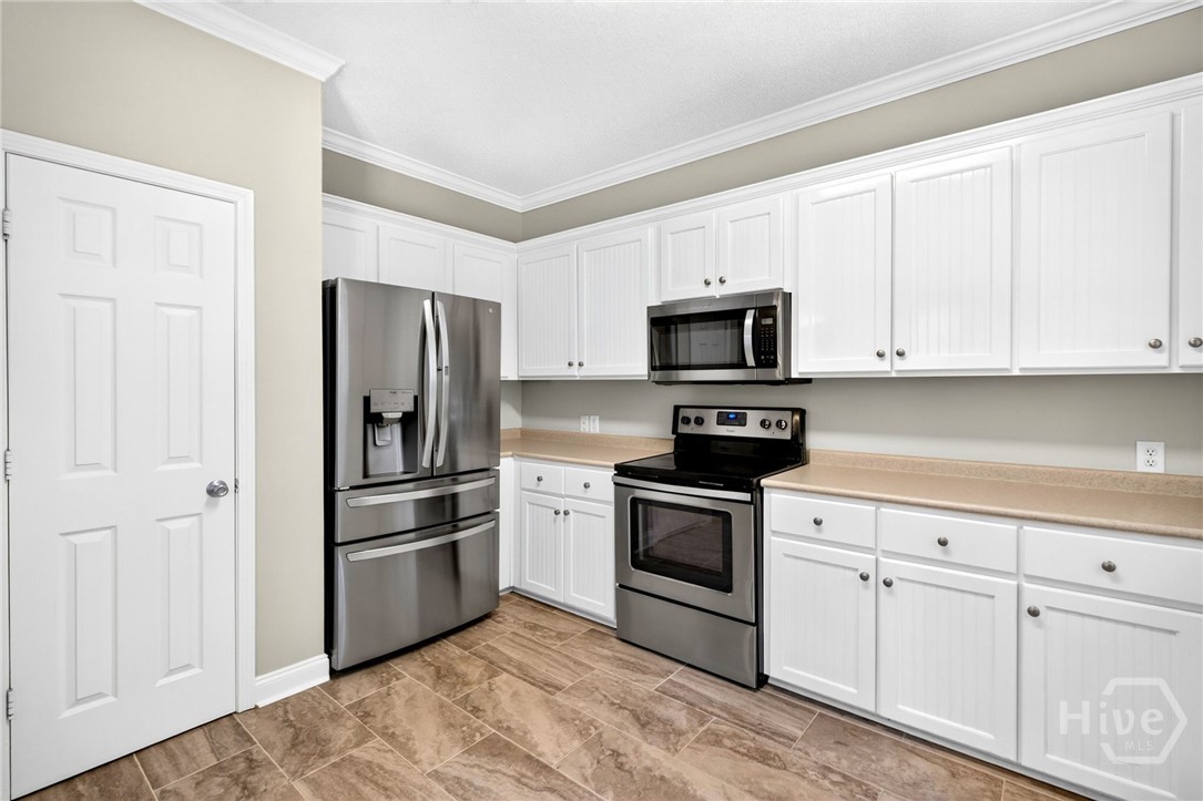 19 Cottage Court Property Photo 15