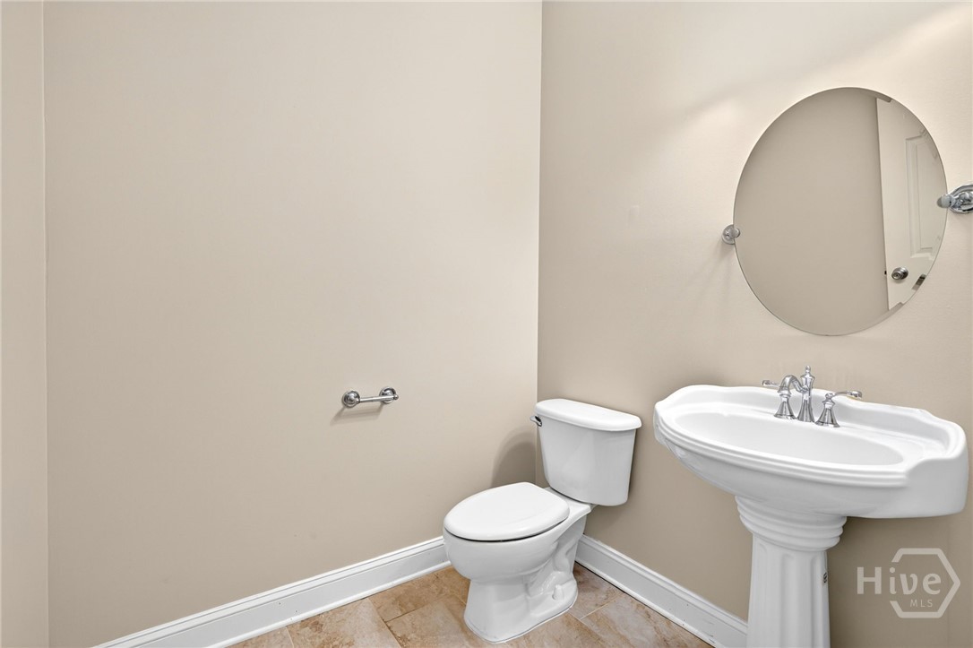 19 Cottage Court Property Photo 17