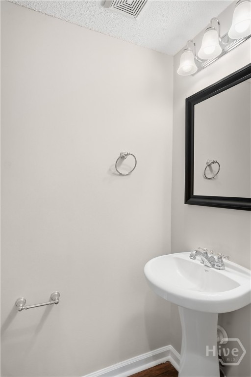 108 Coach House Square Property Photo 14