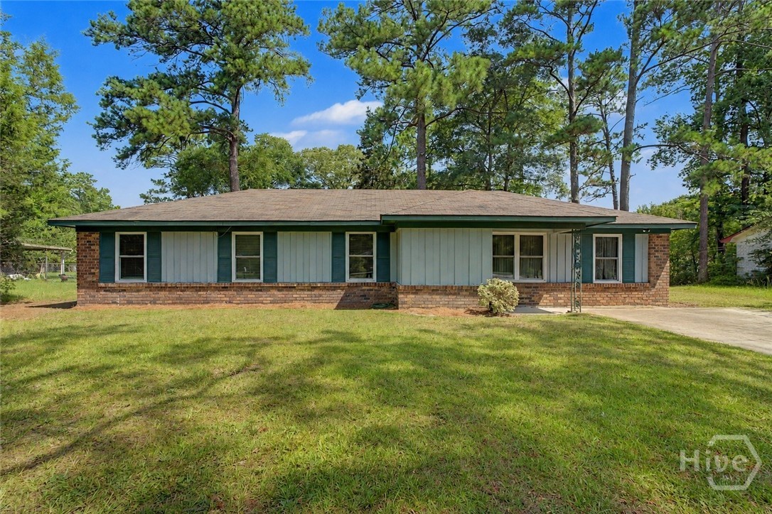 212 Westwood Drive Property Photo 1