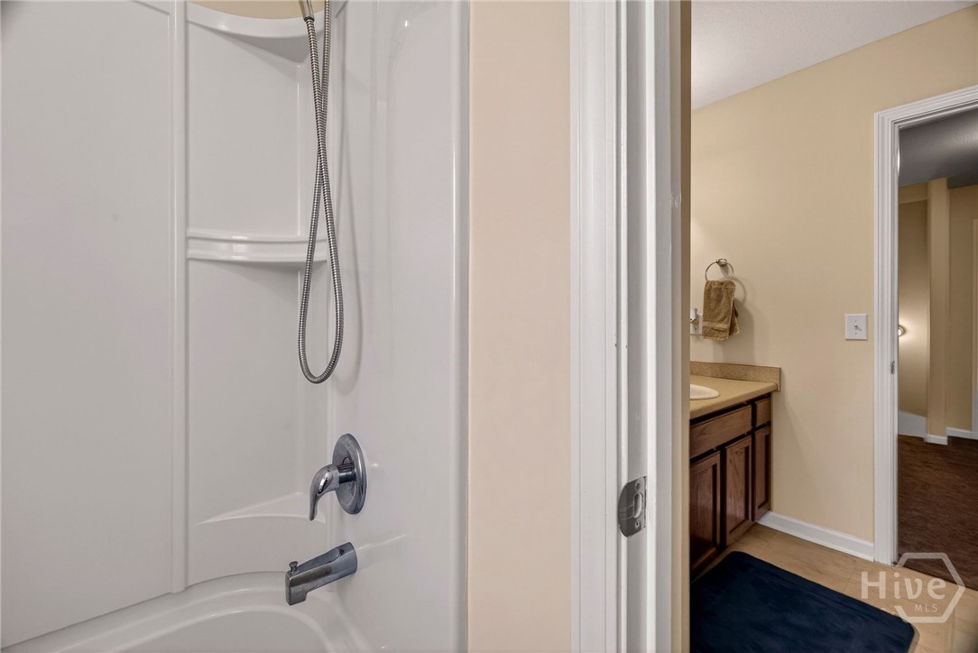 16 Litchfield Drive Property Photo 22