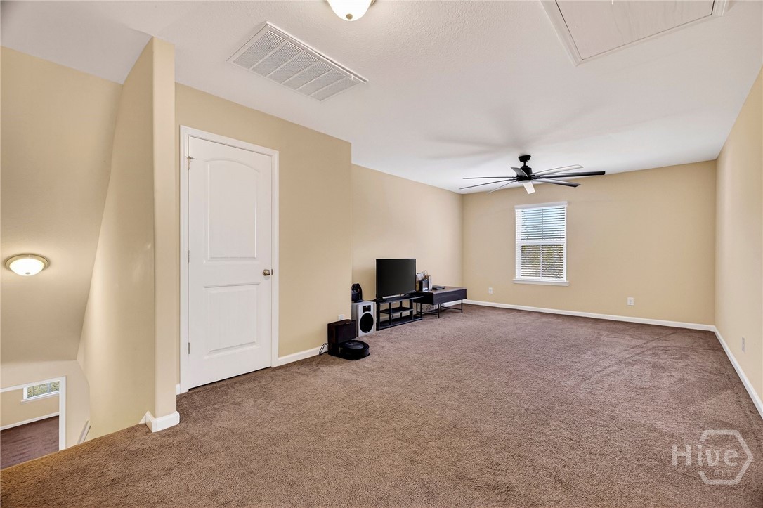 16 Litchfield Drive Property Photo 26