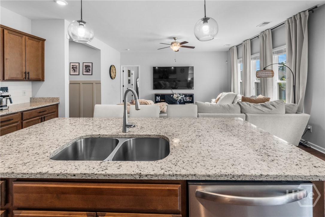 20 Jazz Drive Property Photo 16