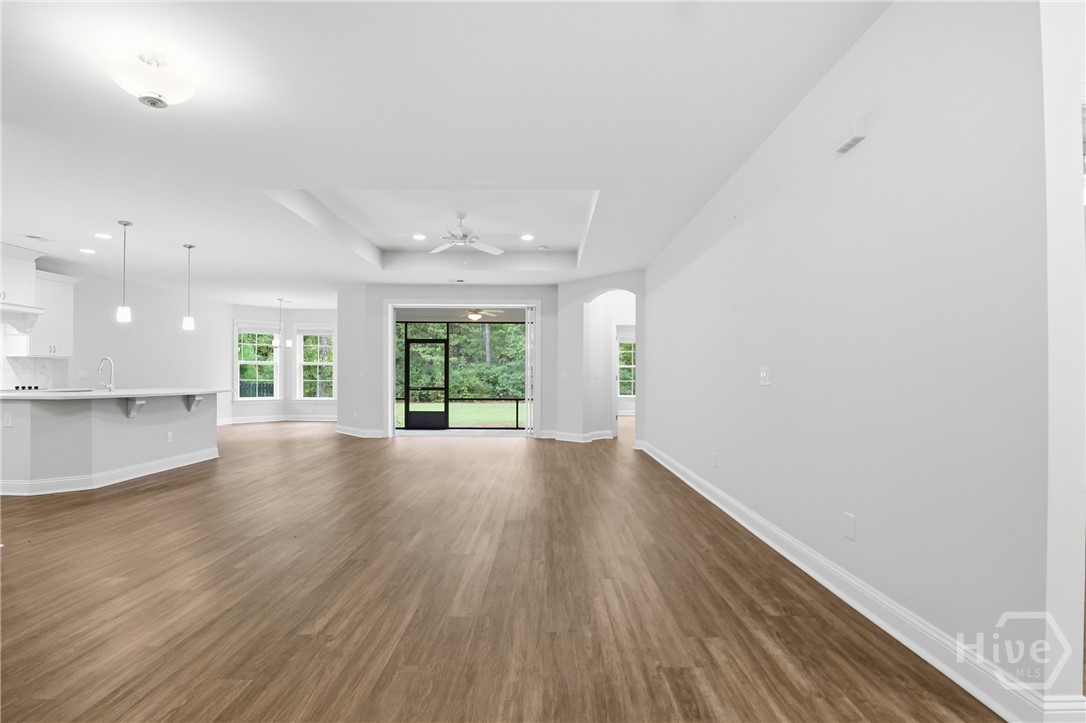 40 Washington Way Property Photo 10