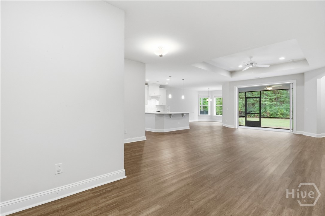 40 Washington Way Property Photo 11