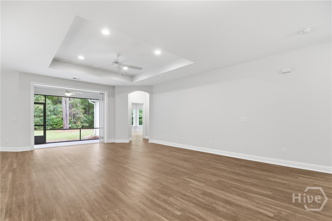 40 Washington Way Property Photo 13