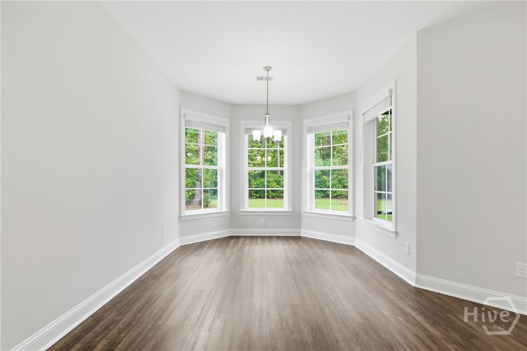 40 Washington Way Property Photo 17