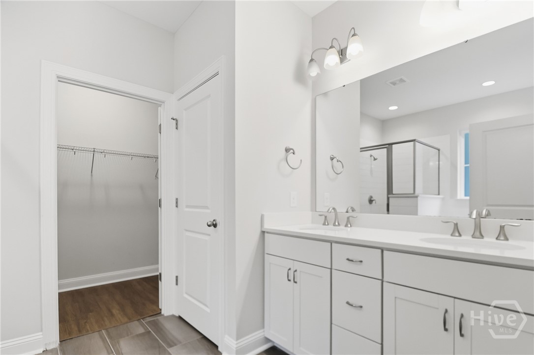 40 Washington Way Property Photo 34