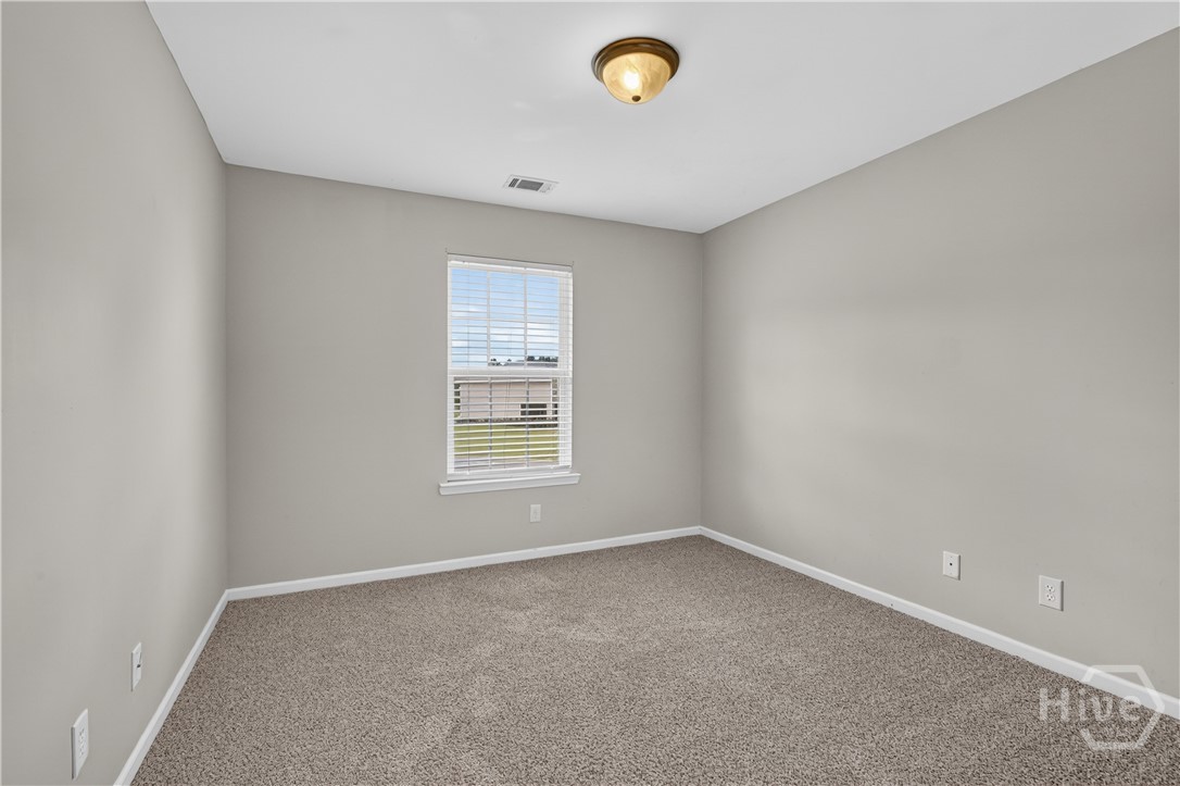 87 Clydesdale Court Ne Property Photo 19