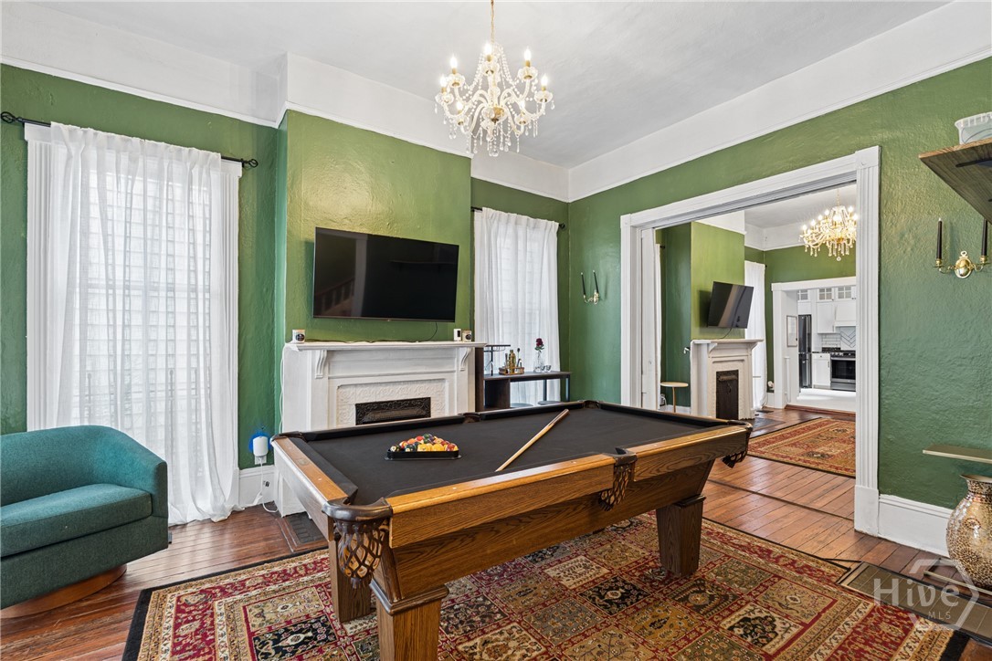 904 E Park Avenue Property Photo 15