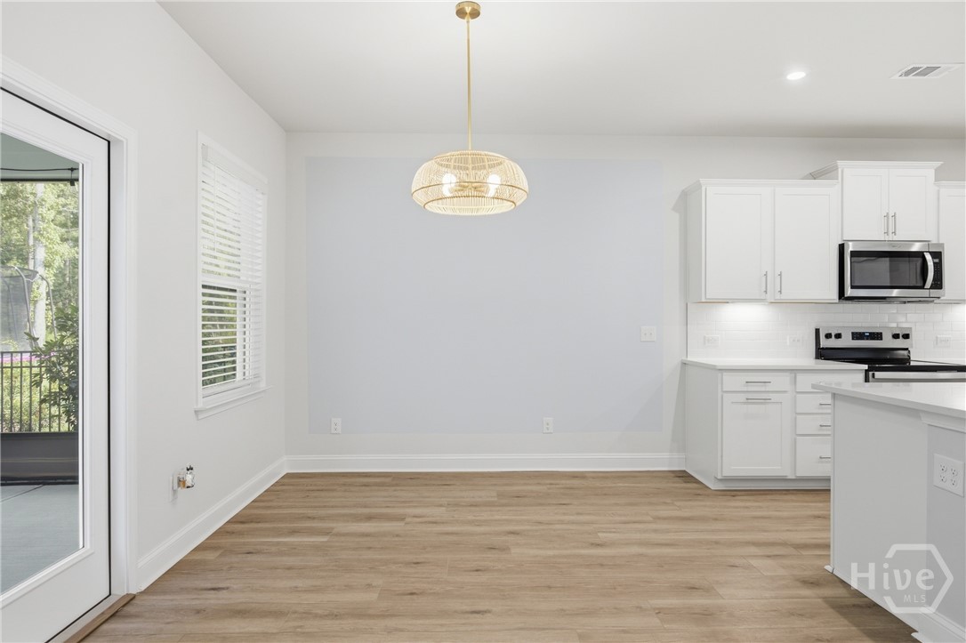 290 Monterey Loop Drive Property Photo 14