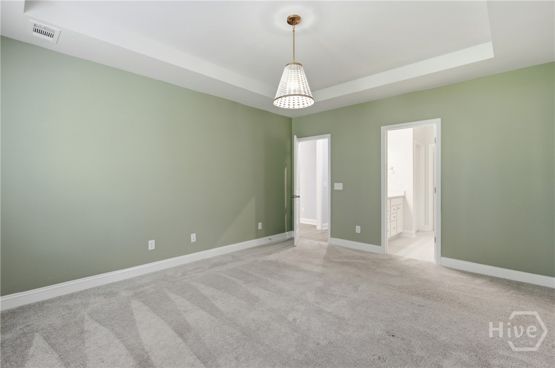 290 Monterey Loop Drive Property Photo 17