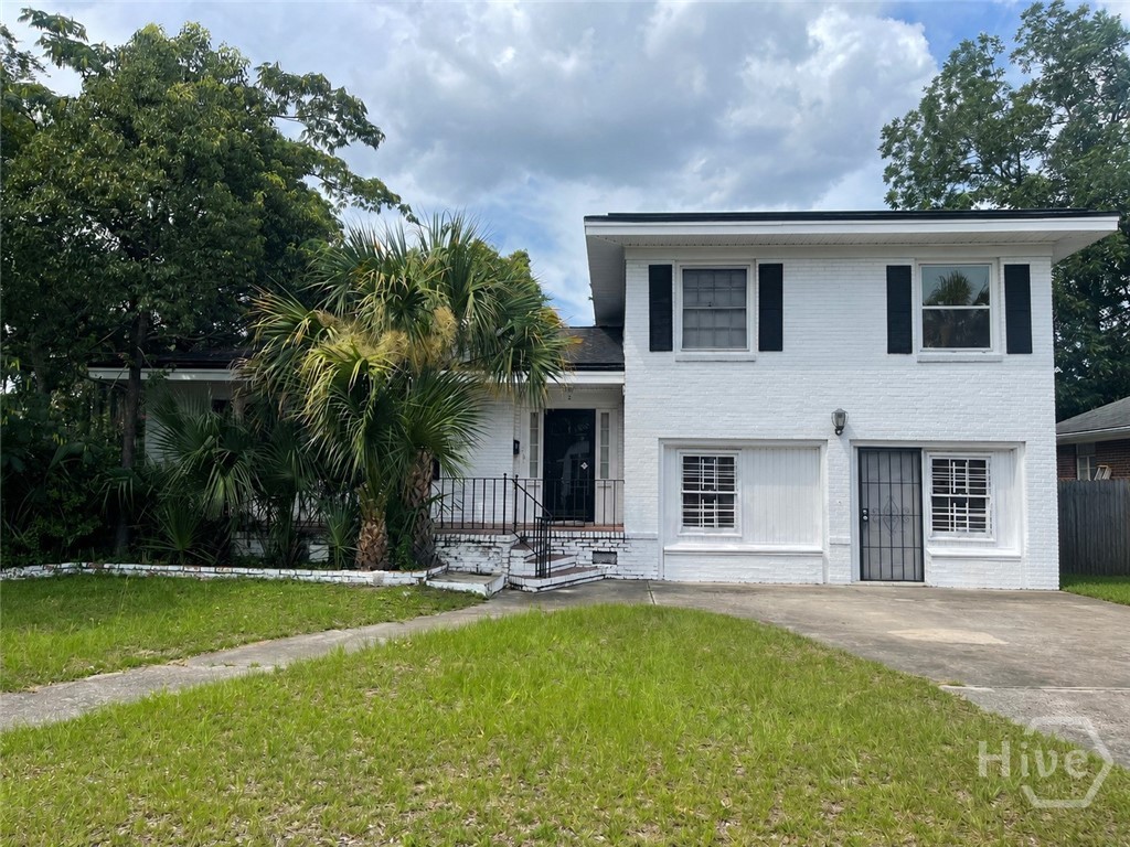 2 E 54th Street Property Photo 1