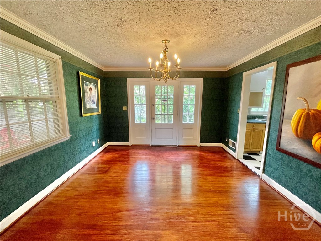 2 E 54th Street Property Photo 5