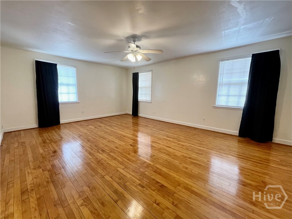 2 E 54th Street Property Photo 8