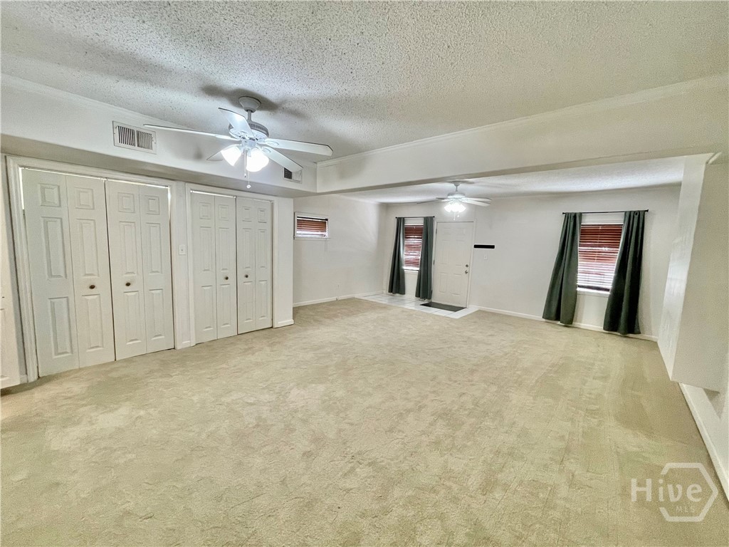2 E 54th Street Property Photo 11