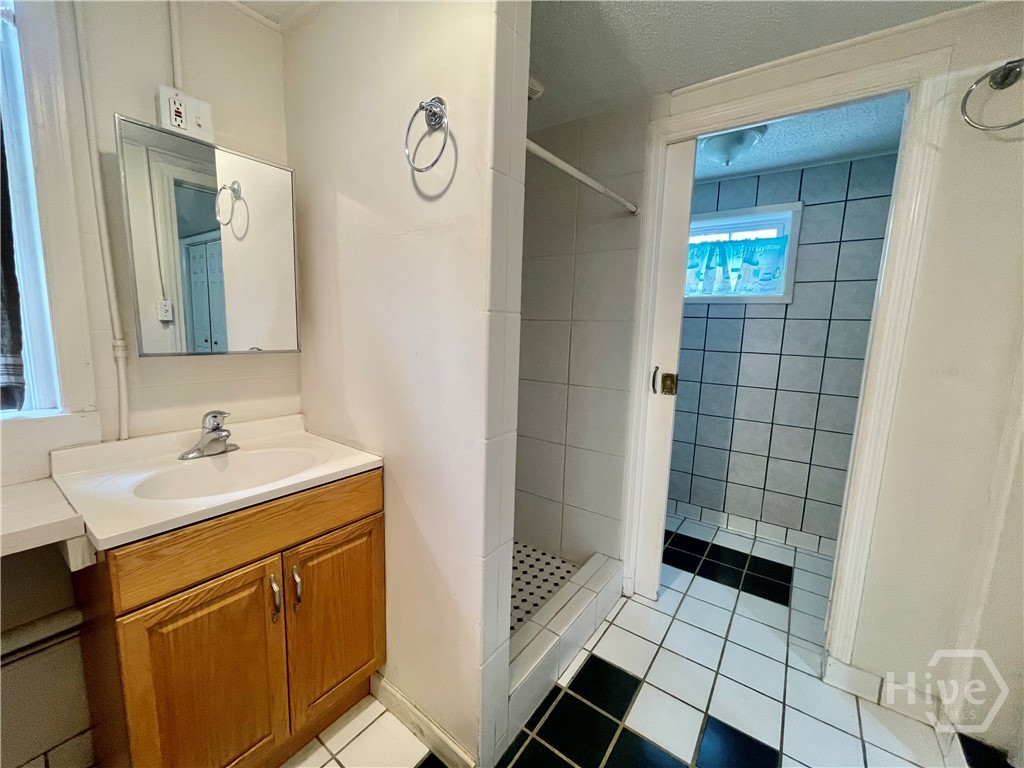2 E 54th Street Property Photo 12