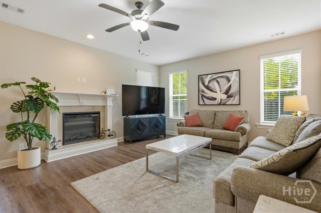 46 Oakmont Drive Property Photo 17