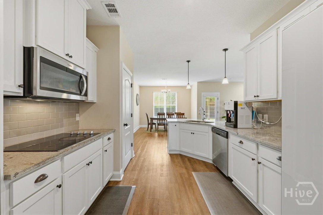 46 Oakmont Drive Property Photo 21