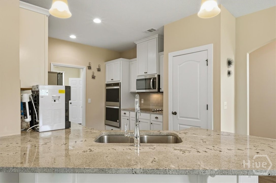 46 Oakmont Drive Property Photo 25