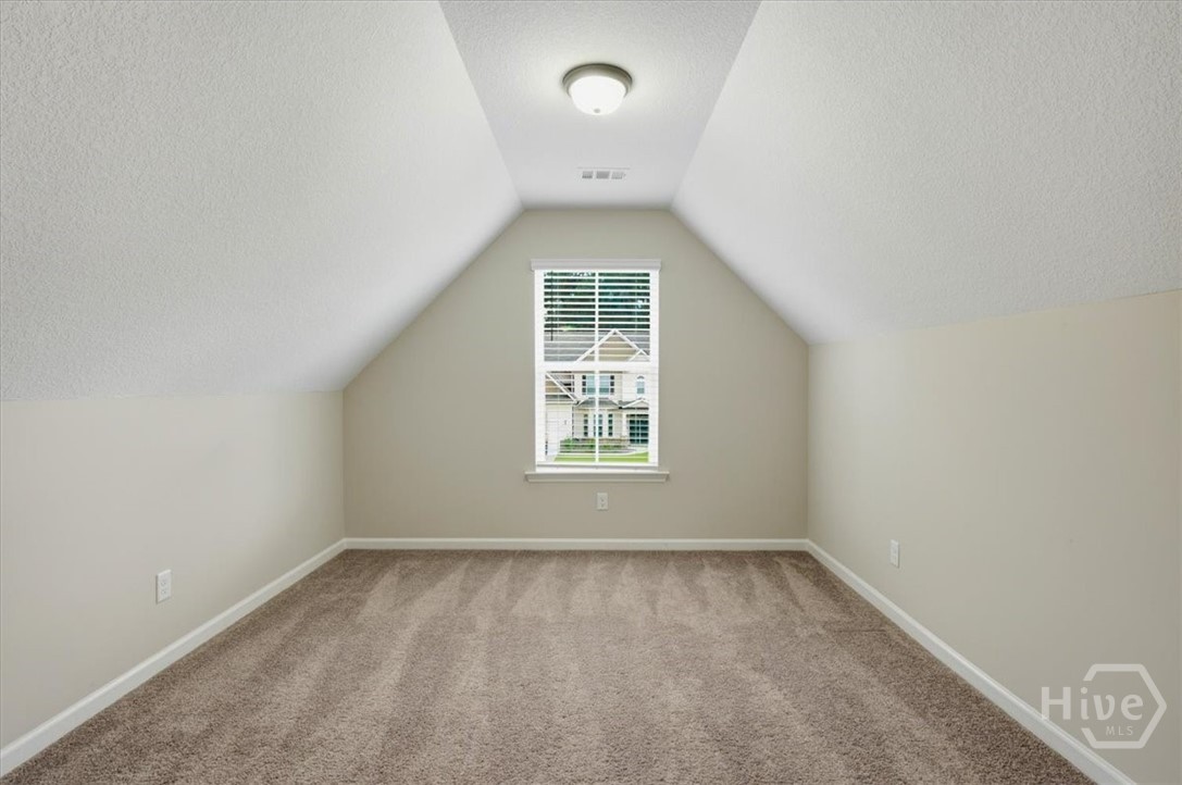 46 Oakmont Drive Property Photo 36