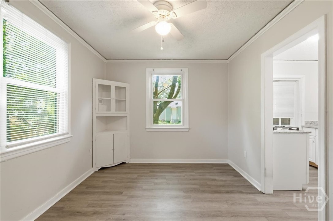 2123 Utah Street Property Photo 6