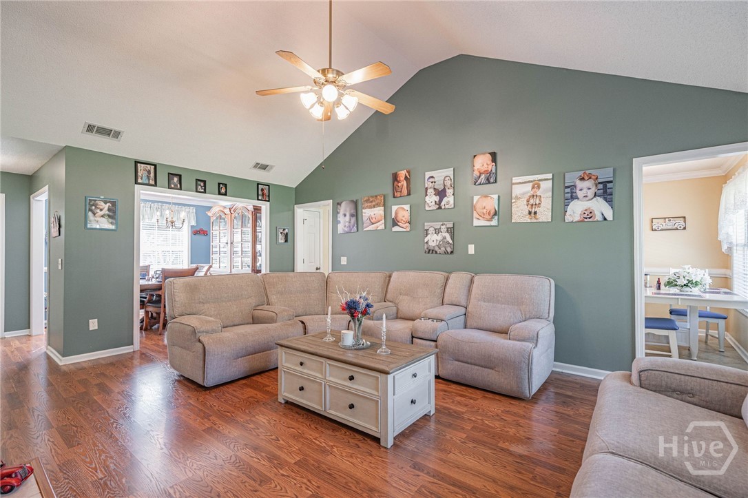 124 Jennifer Circle Property Photo 12