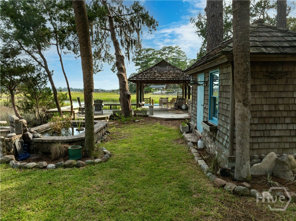 205 Suncrest Boulevard Property Photo 1