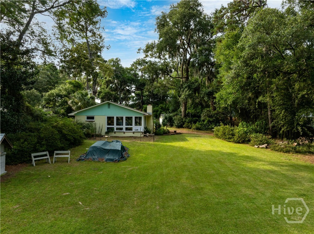 205 Suncrest Boulevard Property Photo 14
