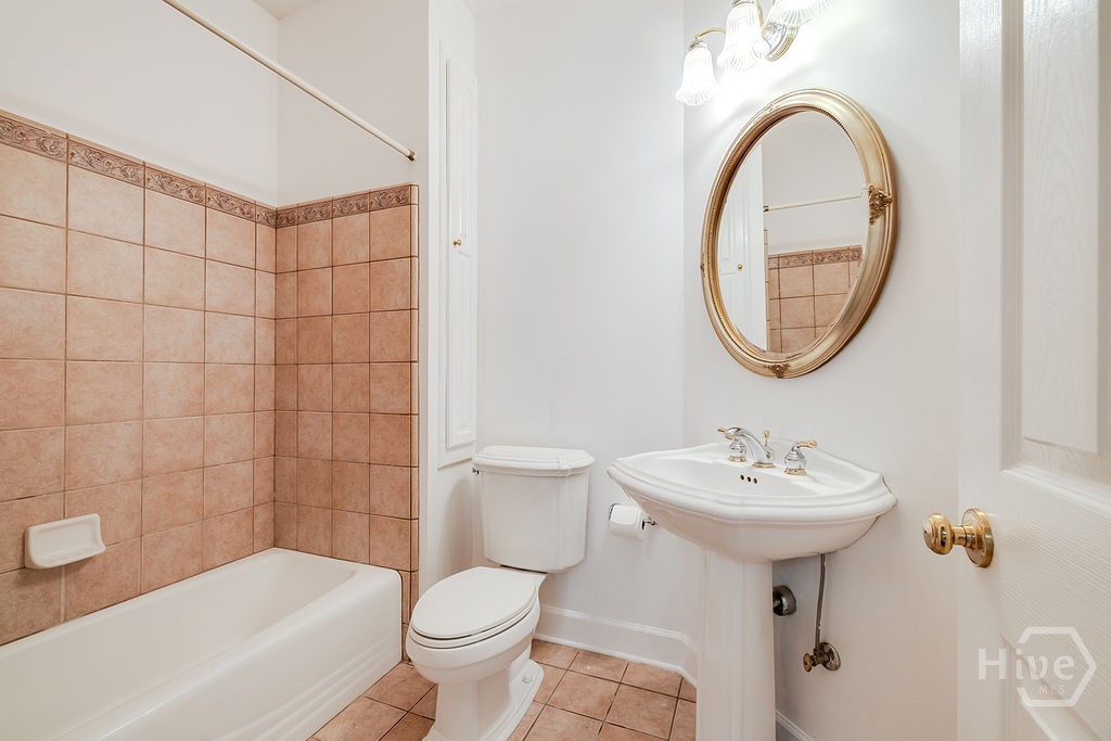 117 Manor Row Property Photo 39