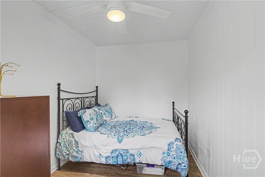 1301 E 68th Street Property Photo 10