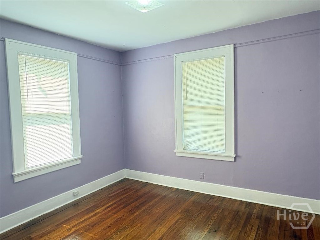1111 E 35 Street Property Photo 16