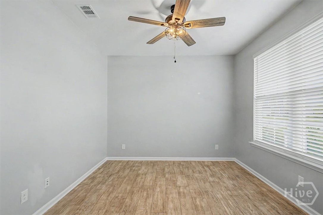 18 Minning Loop Property Photo 4