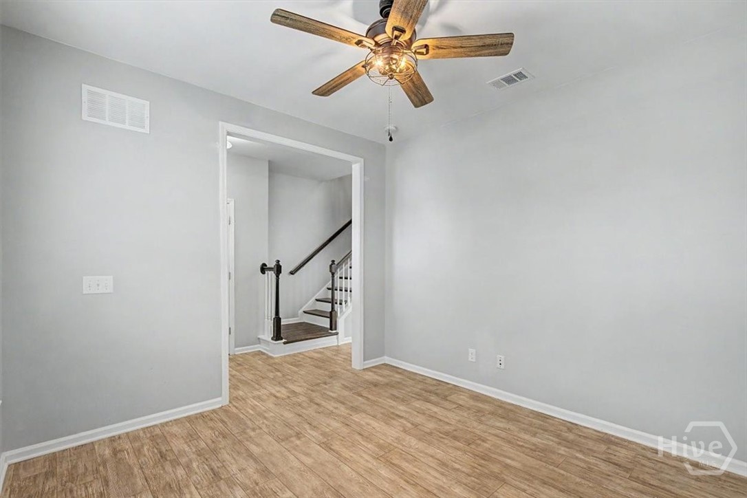 18 Minning Loop Property Photo 5