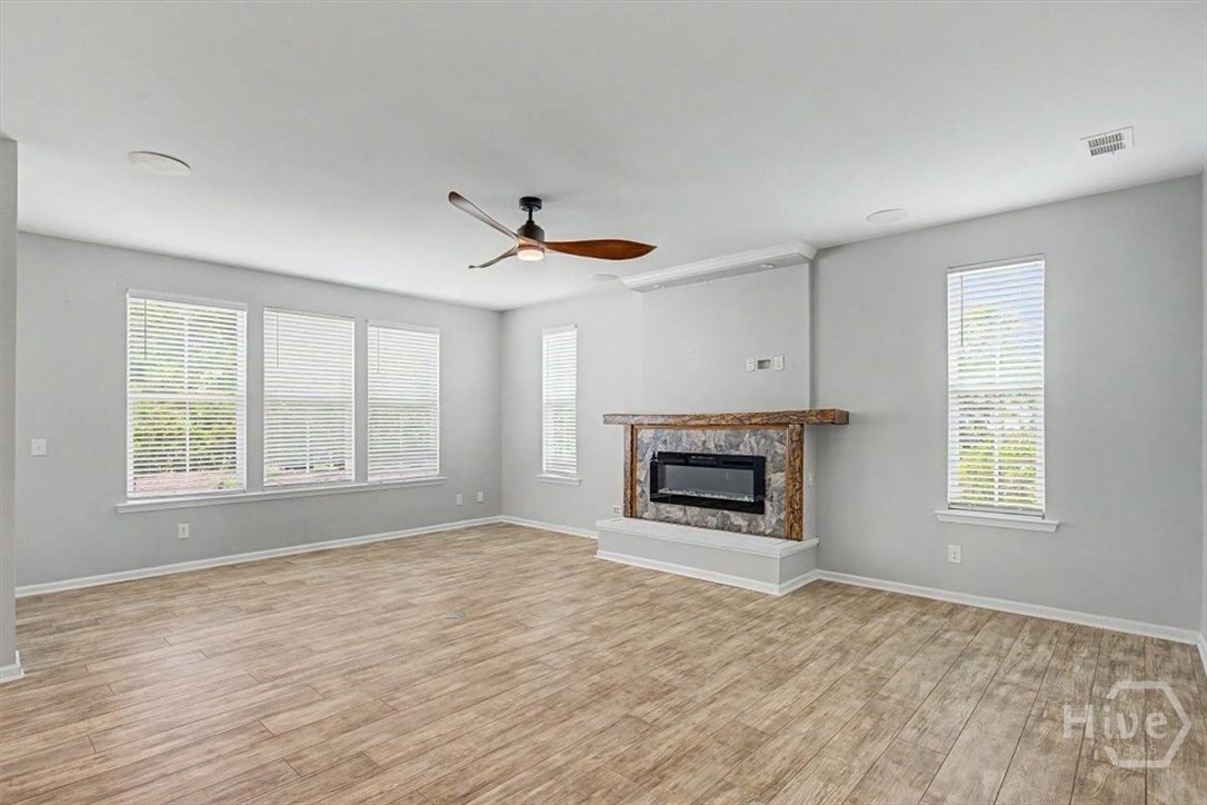 18 Minning Loop Property Photo 9