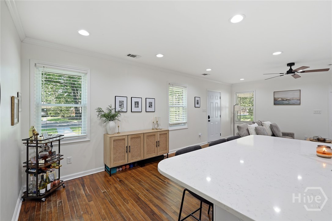 209 E 65th Street Property Photo 18